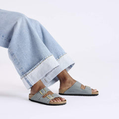 Arizona Waxy Leather - Basalt Gray