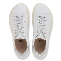 Bend Low Natural Leather - White/Metallic Silver