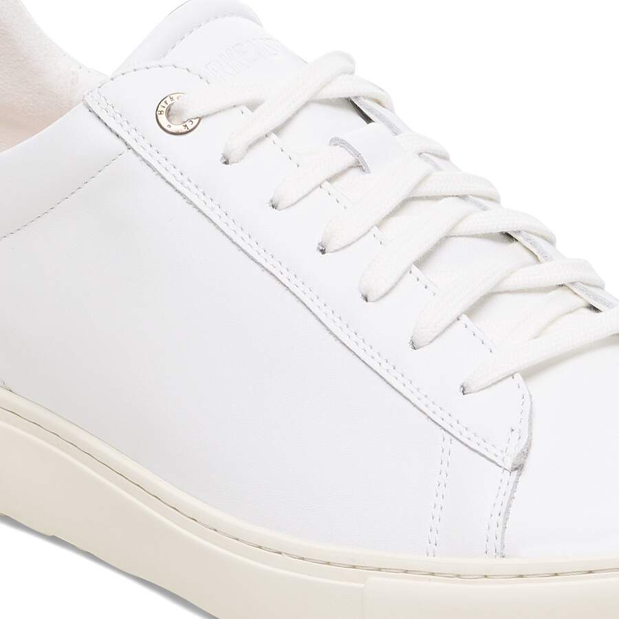 Bend Low Natural Leather - White