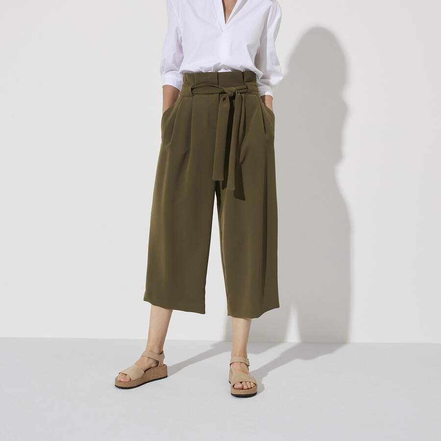 Glenda Nubuck Leather - Sandcastle