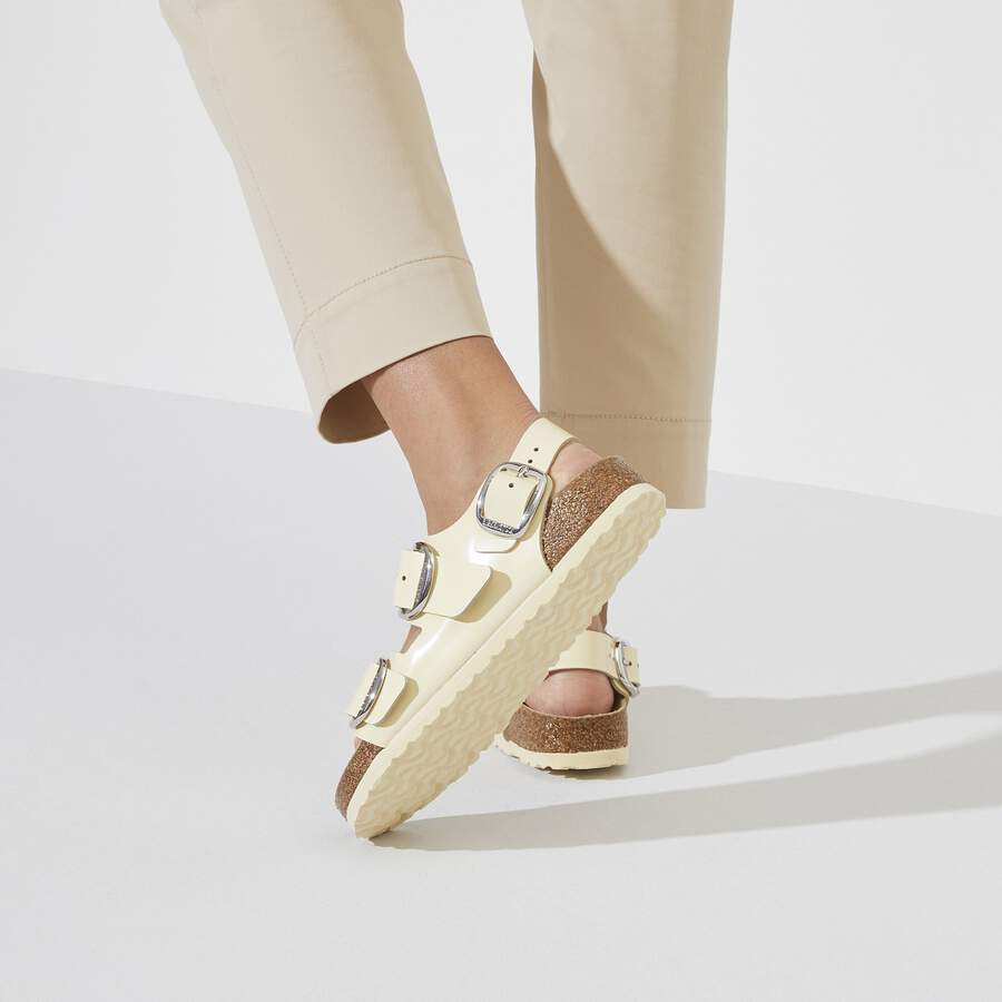 Milano Big Buckle Natural Leather Patent - High Shine Butter