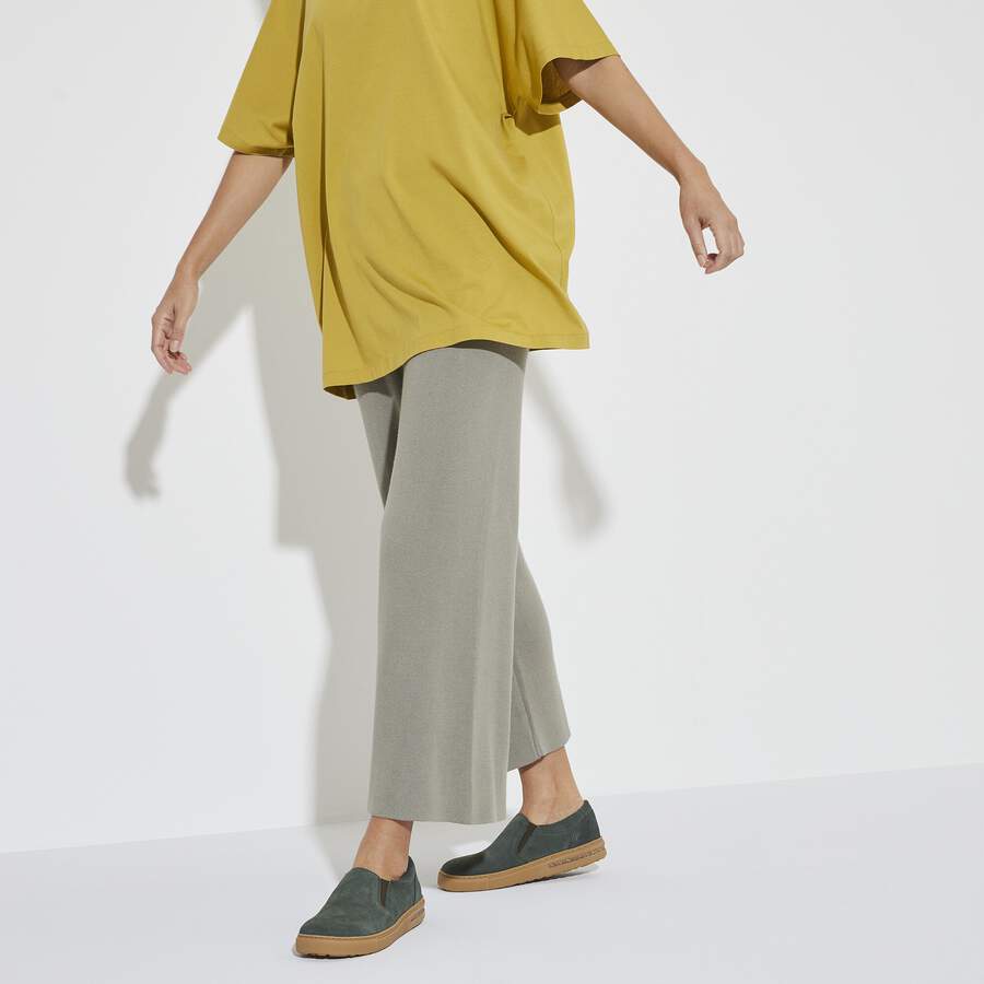 Oswego Suede Leather - Thyme