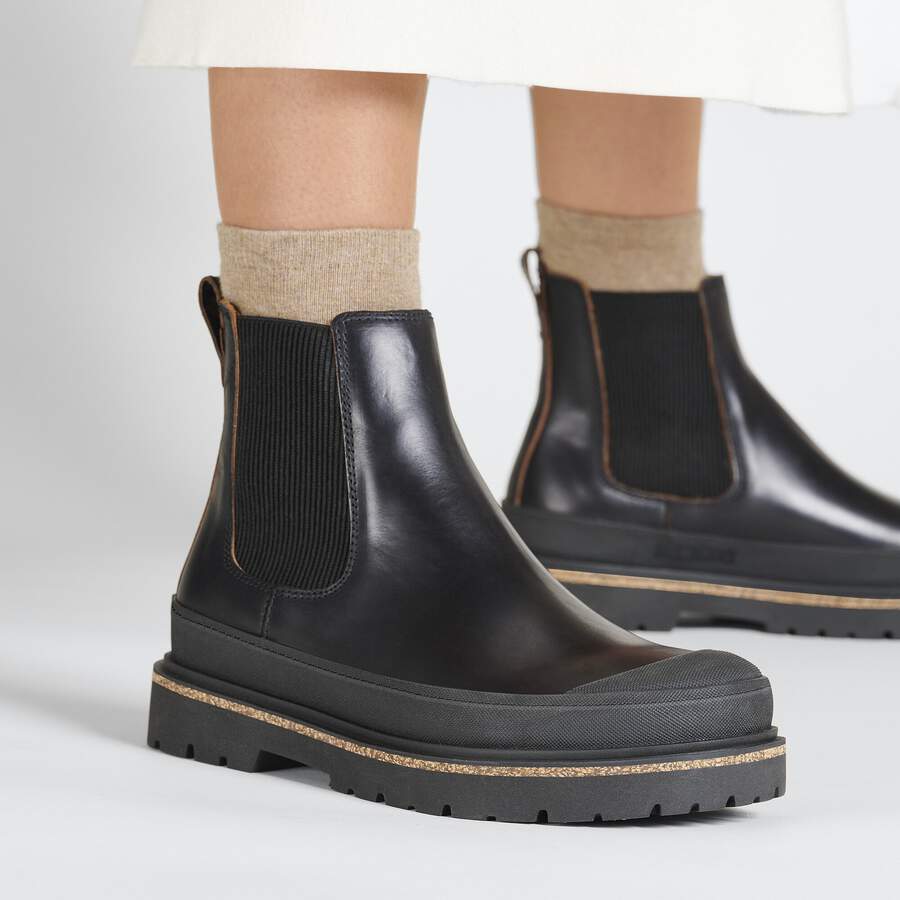 Prescott Slip On Women Waxy Leather - Black