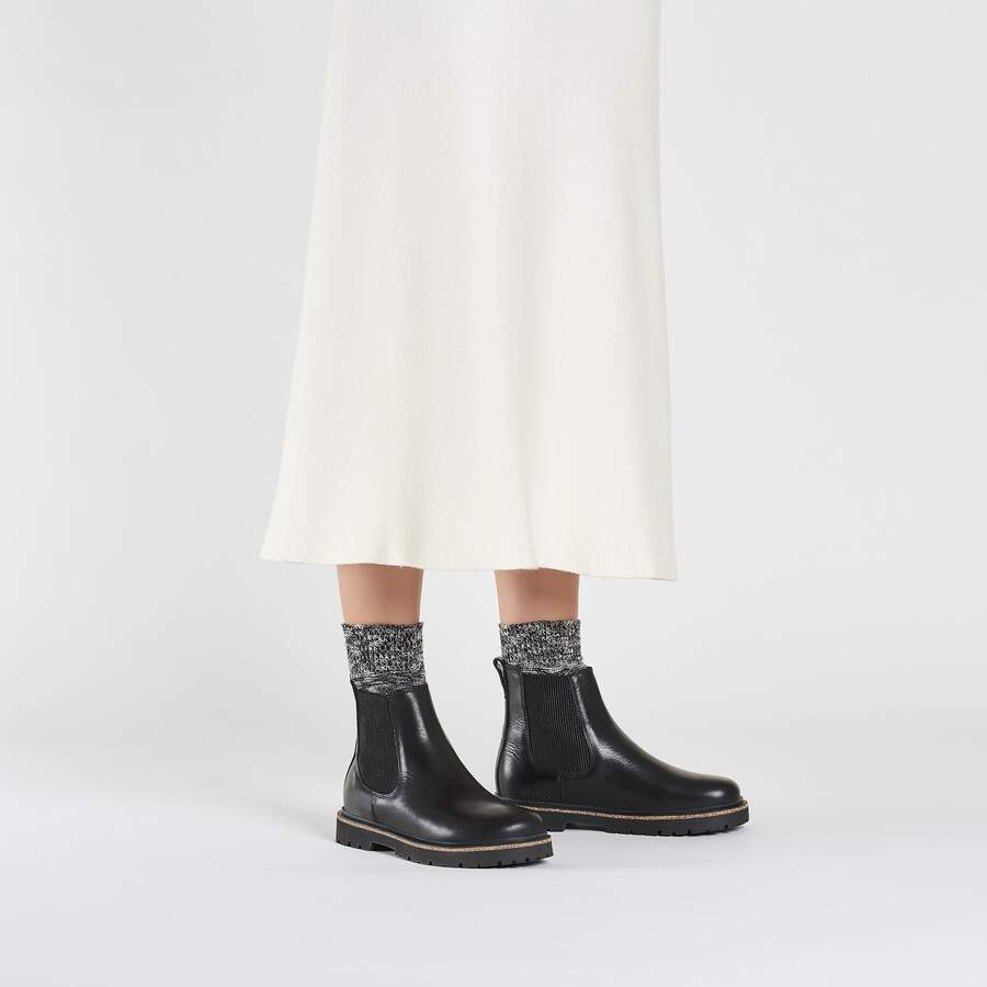 Highwood Slip On Women Natural Leather - Black