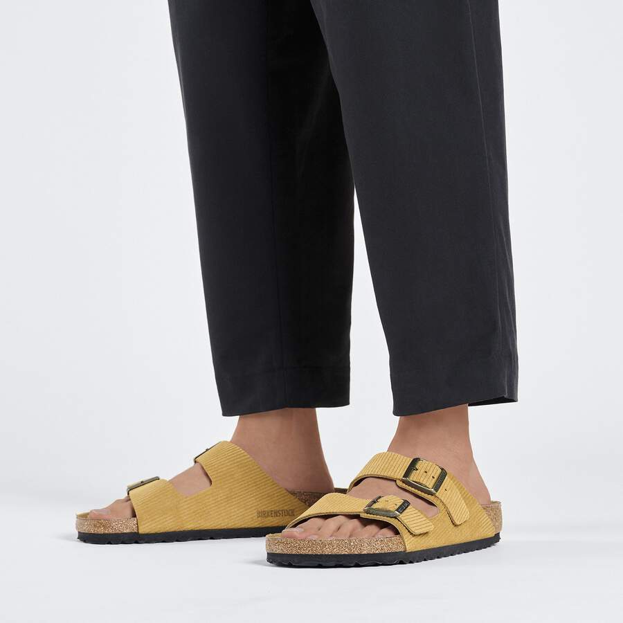 Arizona Suede Leather Embossed - Corduroy Cork Brown
