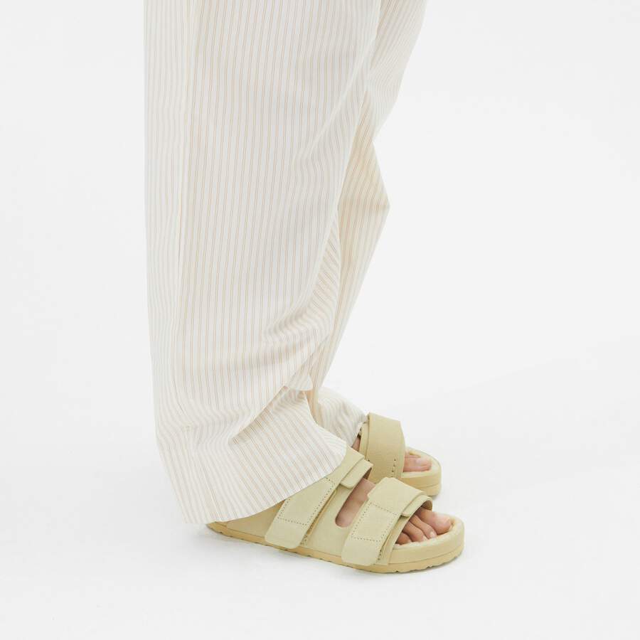 Uji Suede Tekla Suede Leather - Straw
