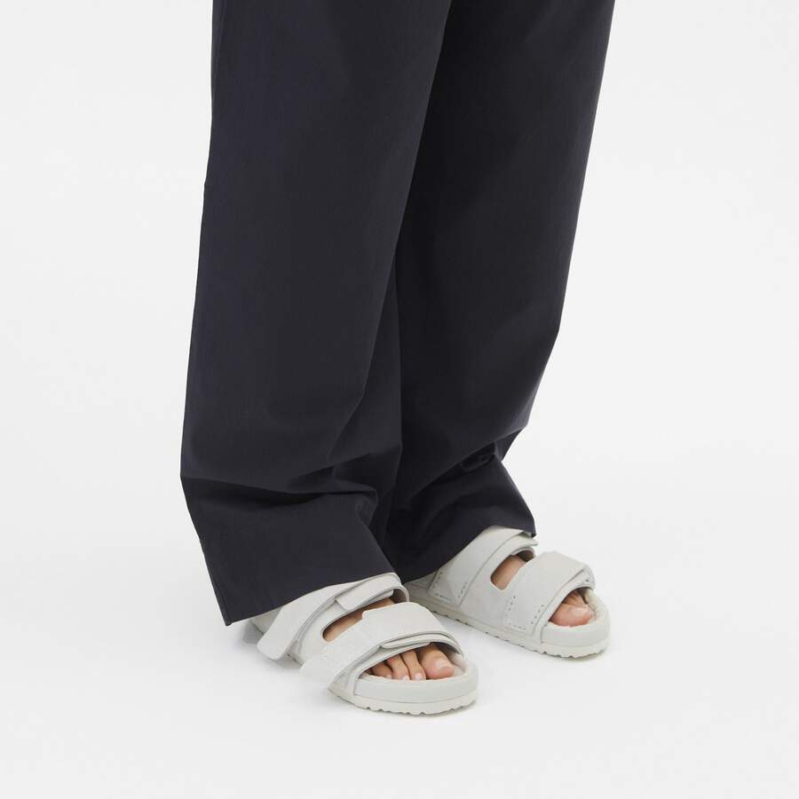 Uji Suede Tekla Suede Leather - Powder