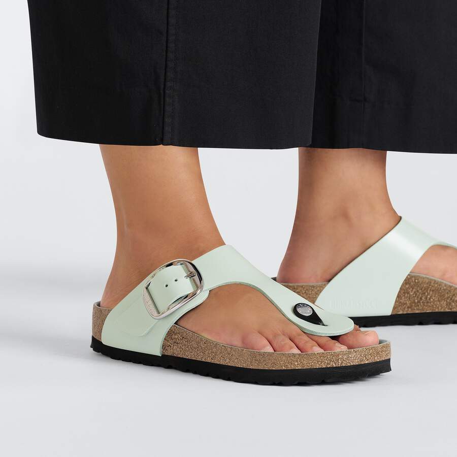 Gizeh Big Buckle Natural Leather Patent - High Shine Surf Green