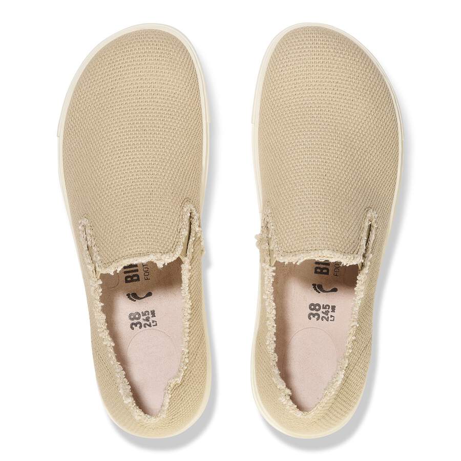 Bend Decon Slip On Textile - Sandcastle