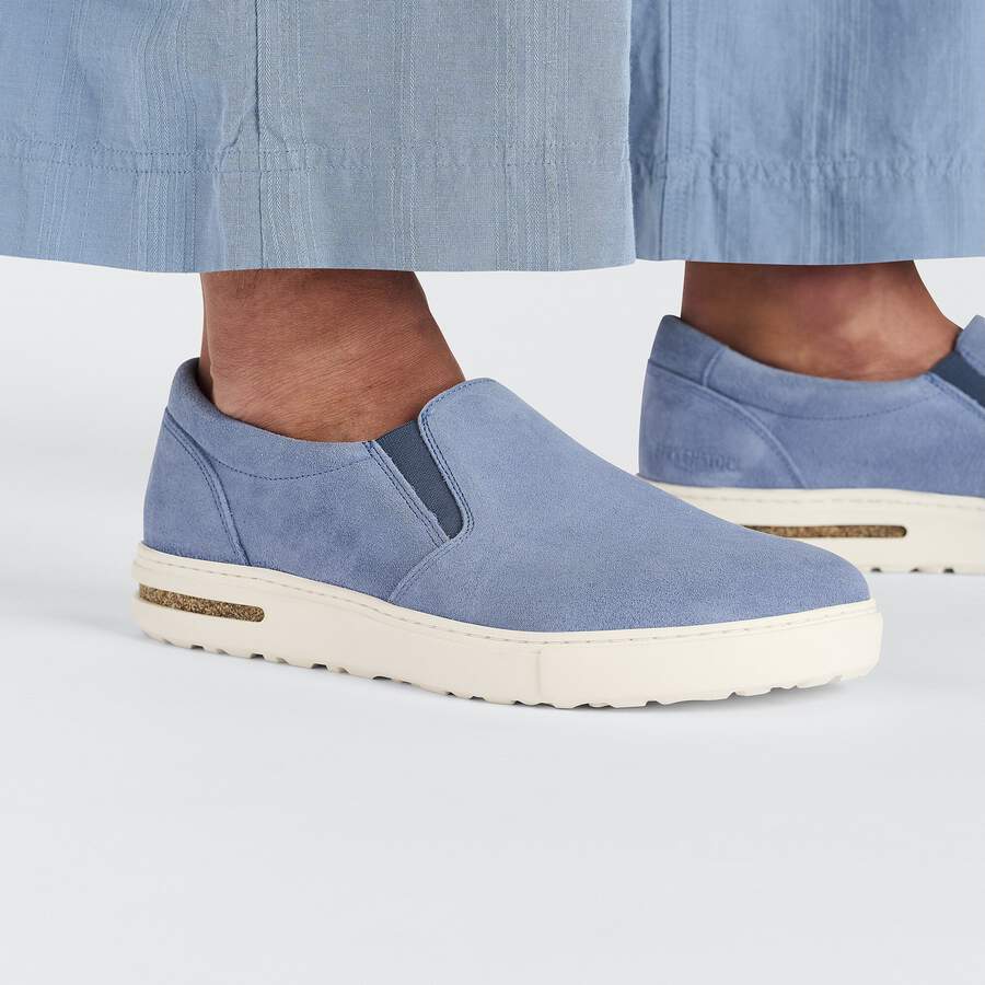 Oswego Suede Leather - Elemental Blue