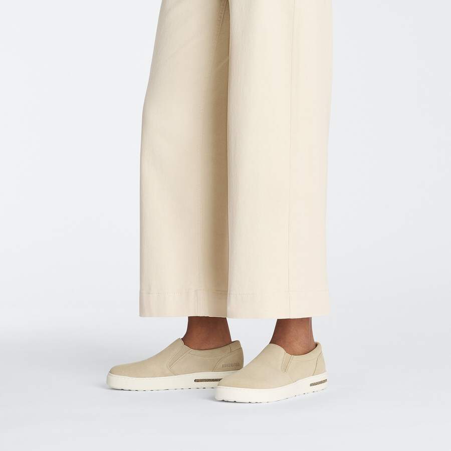 Oswego Suede Leather - Sandcastle