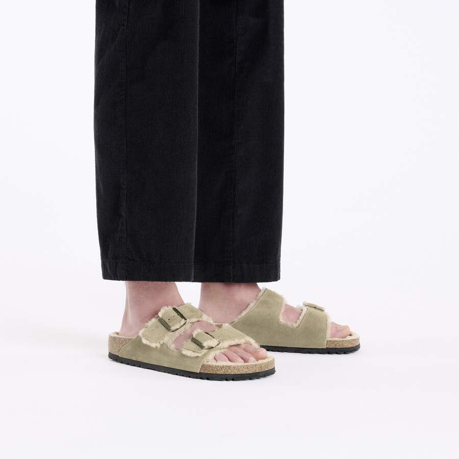 Arizona Shearling Suede Leather/Fur - Taupe