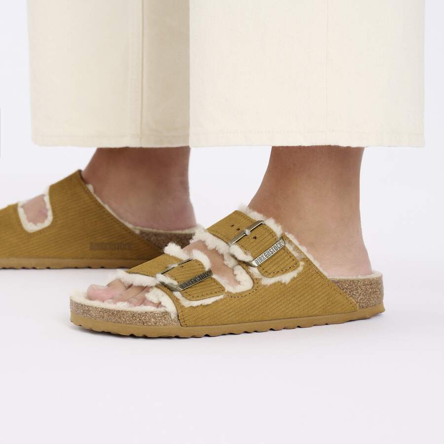 Arizona Shearling Suede Leather/Fur - Corduroy Cork Brown