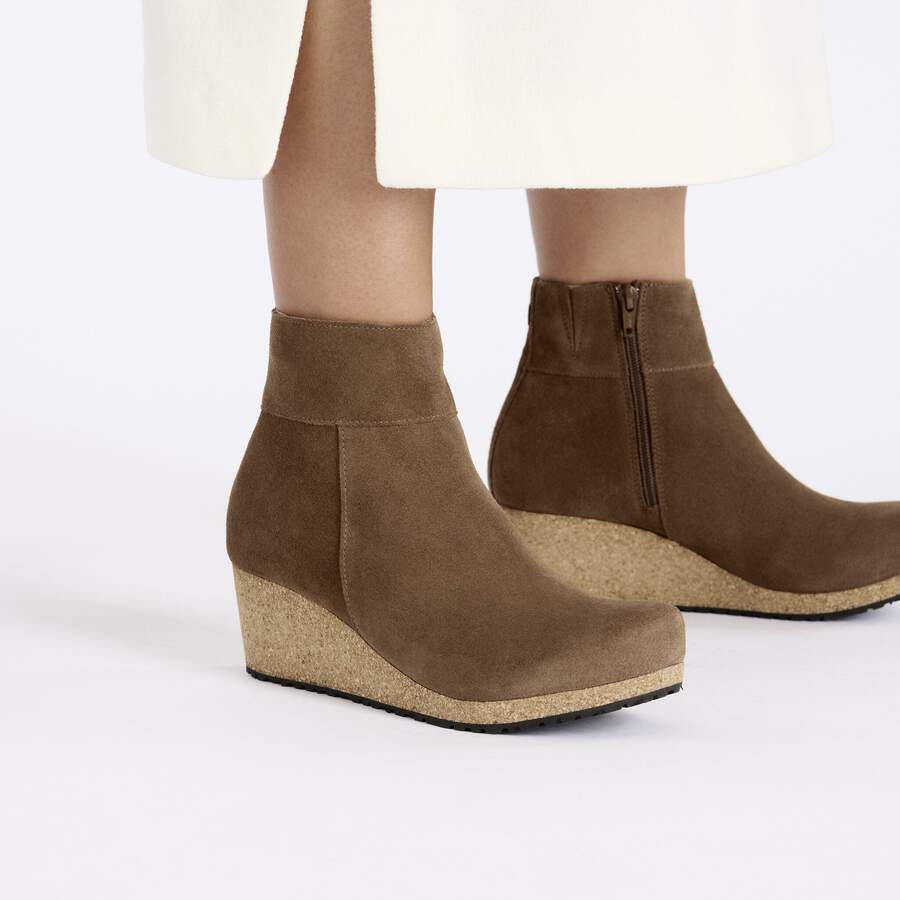 Ebba Suede Leather - Dark Tea