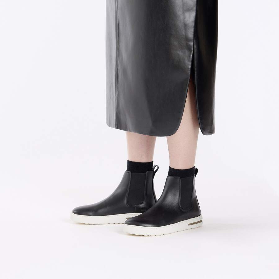 Bend Chelsea Natural Leather - Black