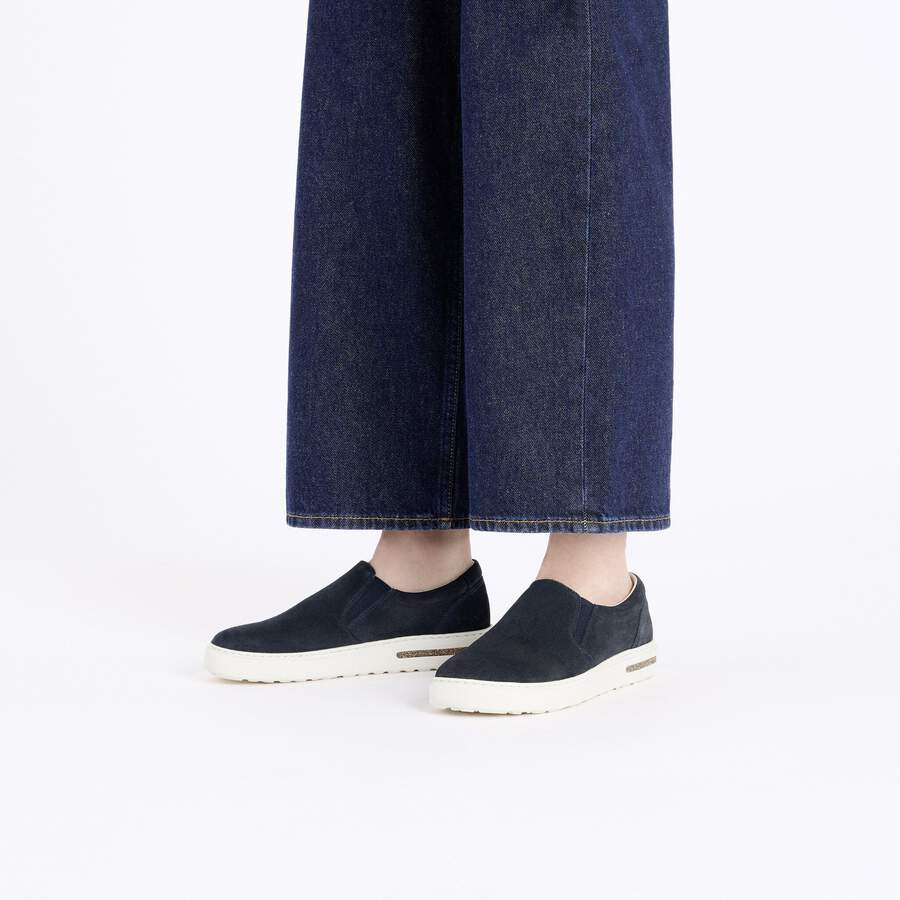 Oswego Suede Leather - Midnight Blue