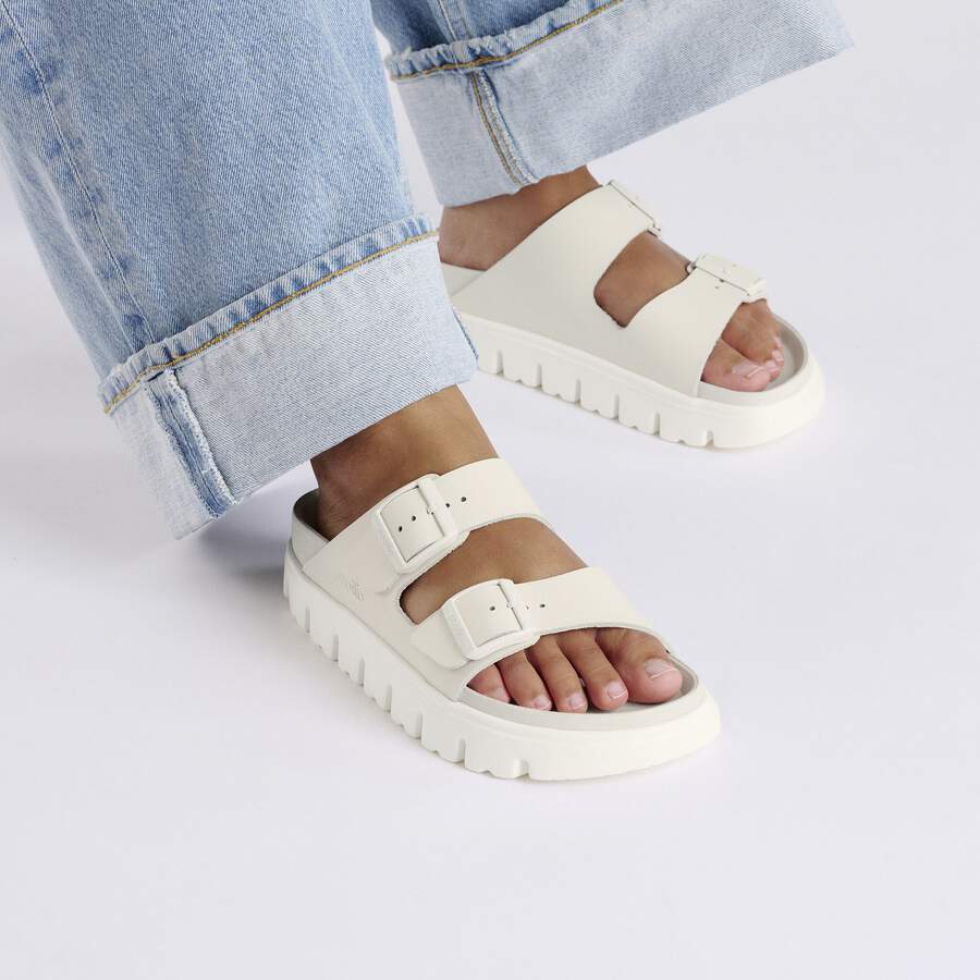 Arizona Chunky Natural Leather - Eggshell