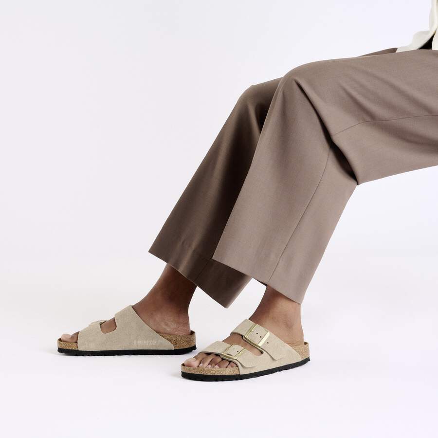 Arizona Suede Leather Taupe - Sandcastle