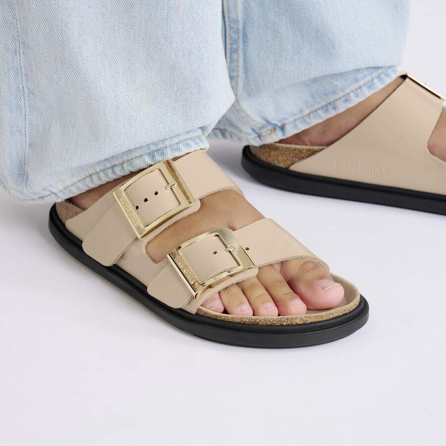 Arizona Droplet Buckle Natural Leather Patent - High Shine New Beige