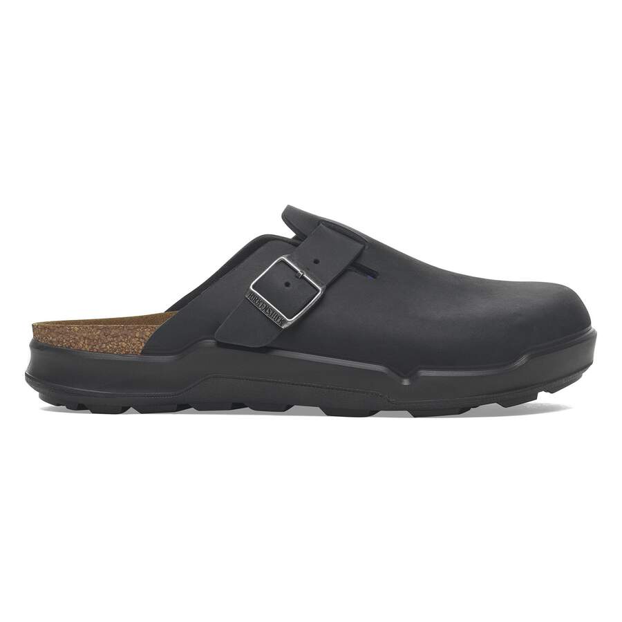 Boston Crosstown Waxy Leather - Black