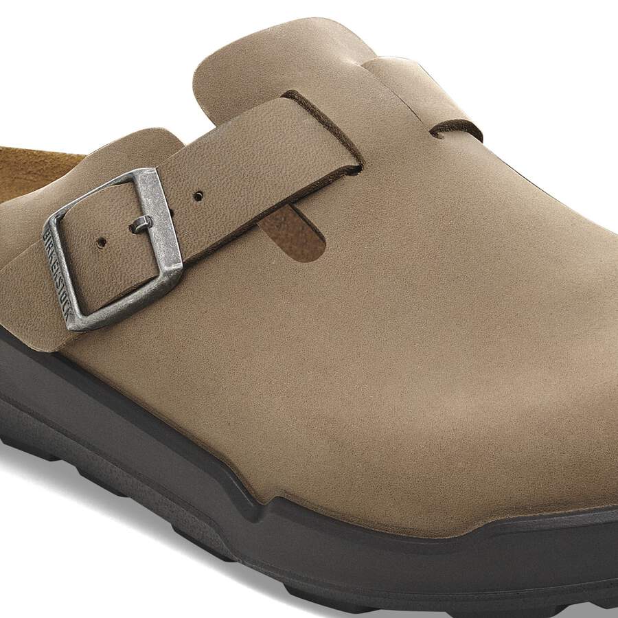 Boston Crosstown Waxy Leather - Tobacco Brown
