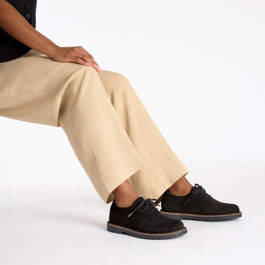 Uppsala Low Suede Leather - Black