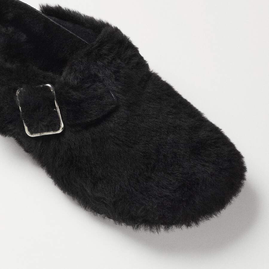 Boston 1774 Shearling Fur - Black