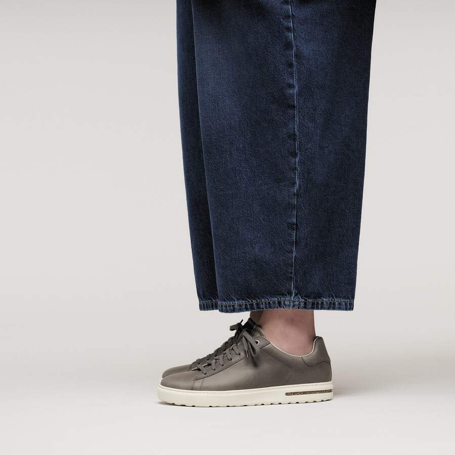 Bend Low Natural Leather - Iron