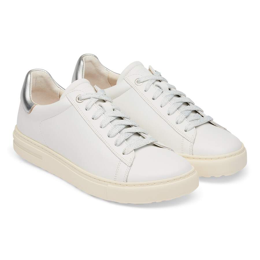 Bend Low Natural Leather - White/Metallic Silver
