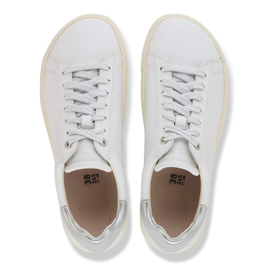 Bend Low Natural Leather - White/Metallic Silver