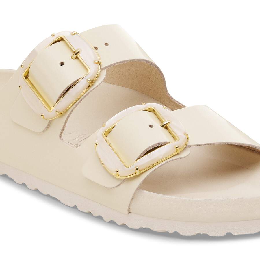 Arizona Big Buckle Natural Leather Patent - High Shine Ecru