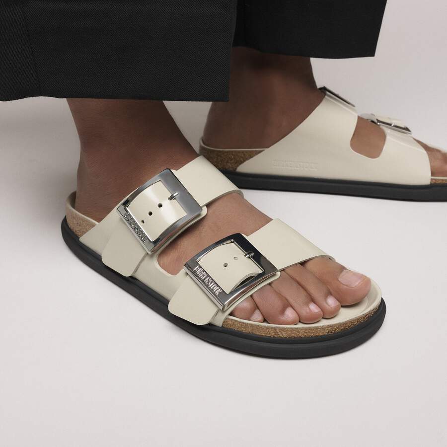 Arizona Droplet Buckle Natural Leather Patent - High Shine Oyster