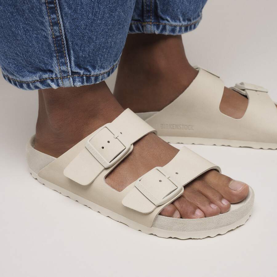 Arizona Nubuck Leather - Oyster