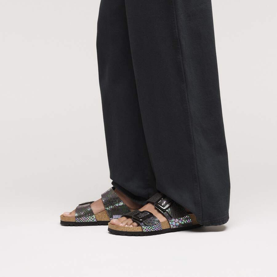 Sydney Cushion Buckle Synthetik - Shiny Snake Black