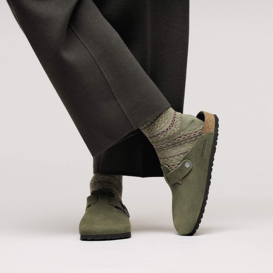 Boston Soft Footbed Suede Leather - Thyme Tonal