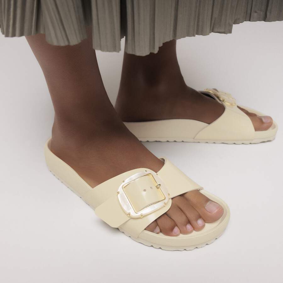 Madrid Big Buckle Pearl Natural Leather Patent - High Shine Ecru