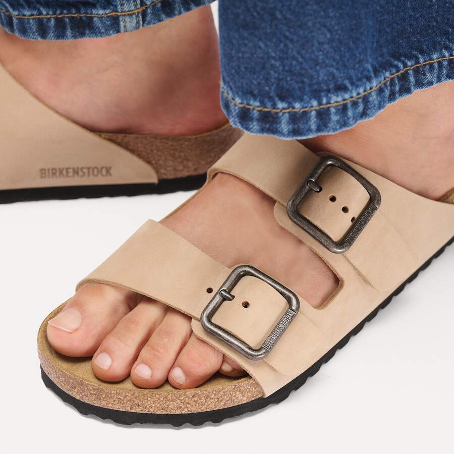 Arizona Wire Buckle Nubuck Leather - Sandcastle