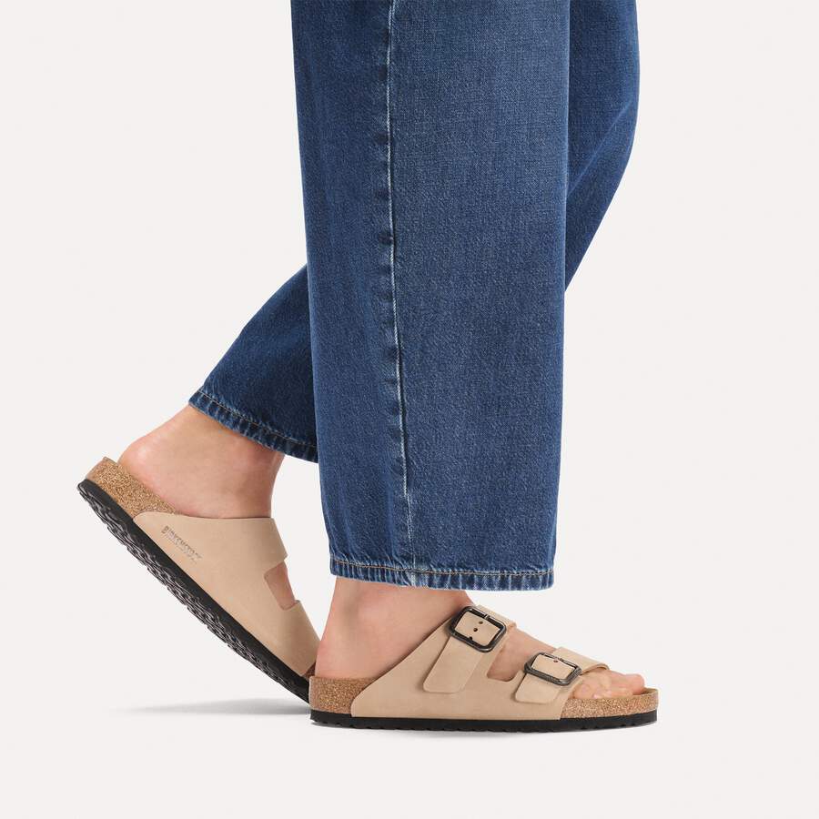 Arizona Wire Buckle Nubuck Leather - Sandcastle