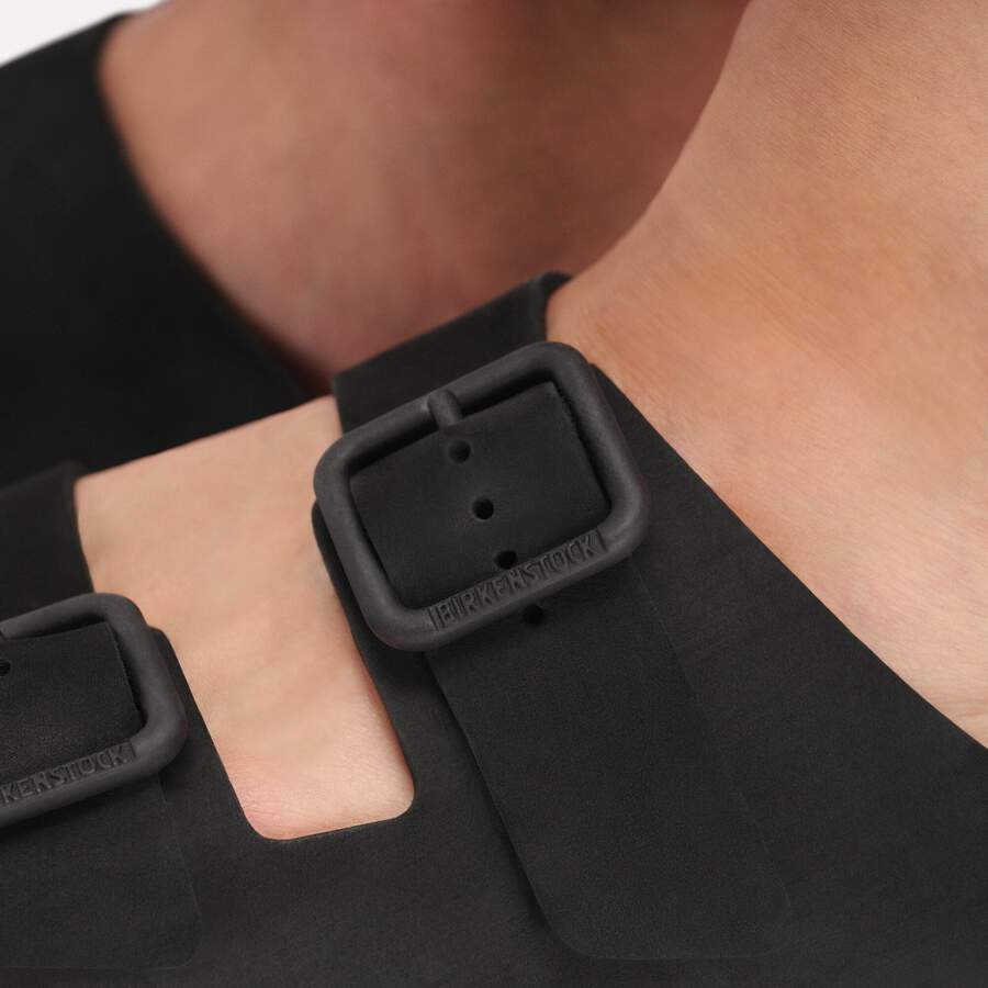 Arizona Wire Buckle Nubuck Leather - Black