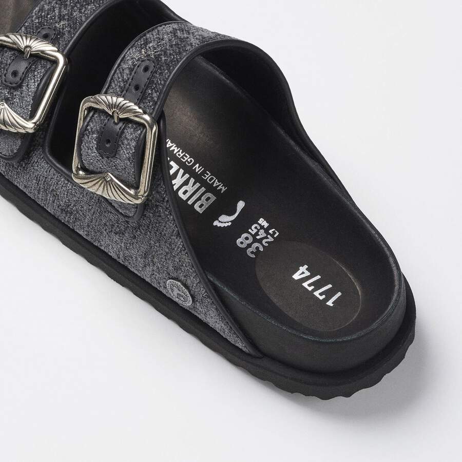 1774 Arizona Velvet Velvet - Aged Velvet Black