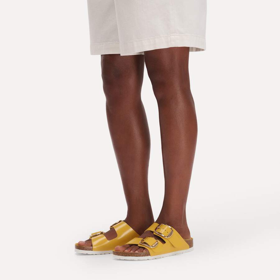 Arizona Big Buckle Natural Leather Patent - High-Shine Ochre