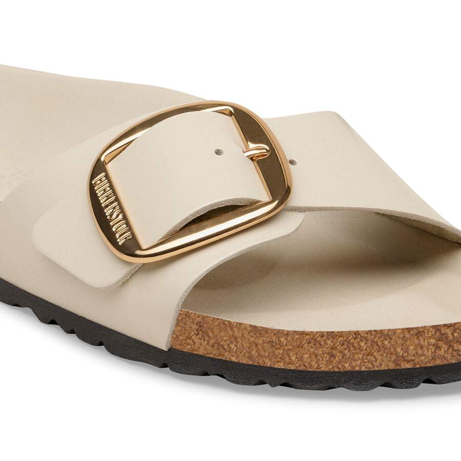 Madrid Big Buckle Natural Leather Patent - High-Shine Oyster