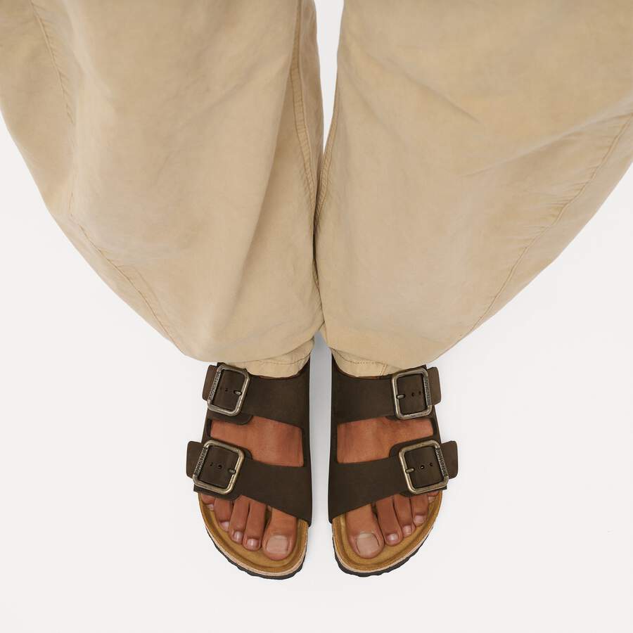 Arizona Wire Buckle Nubuck Leather - Mocha
