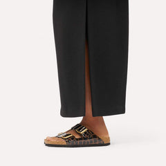 Arizona Natural Leather - Black Emboss